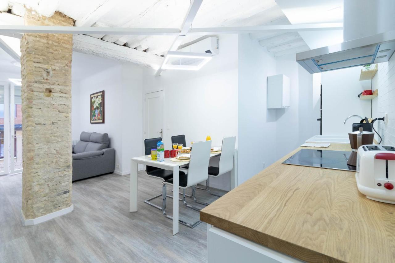 Piso En El Centro De Zaragoza, Parking Gratis, Check-In 24H Apartment Bagian luar foto